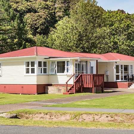 Waitangi Beach Bach 30B Eksteriør bilde