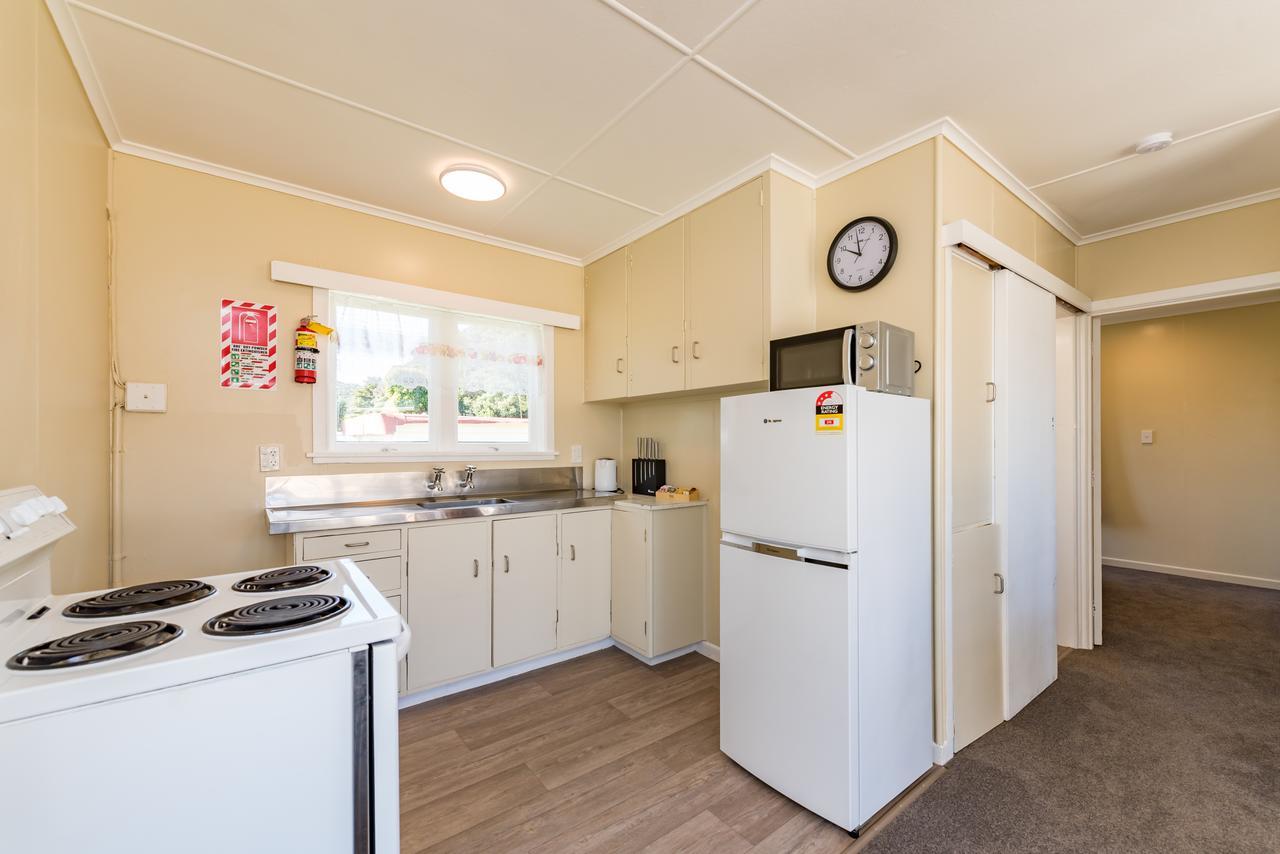Waitangi Beach Bach 30B Eksteriør bilde