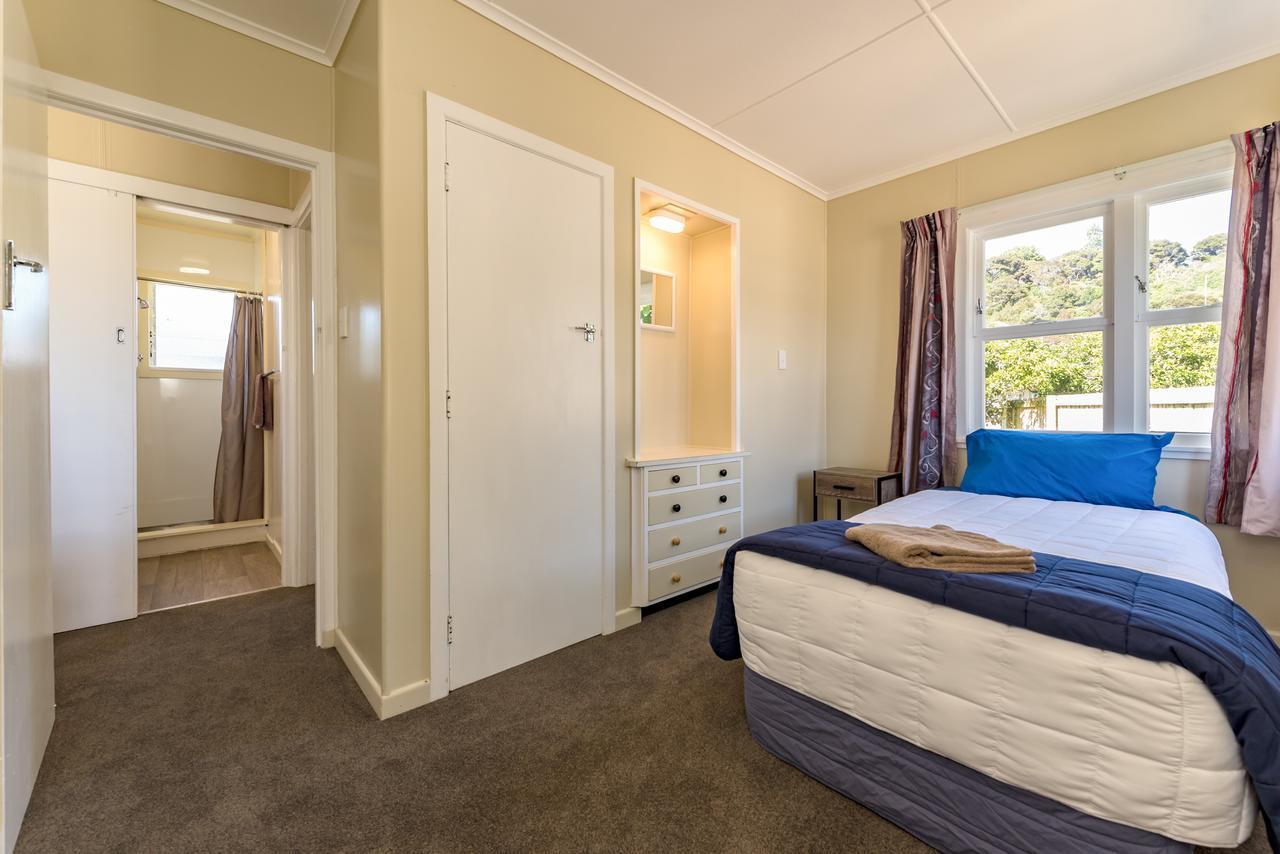 Waitangi Beach Bach 30B Eksteriør bilde