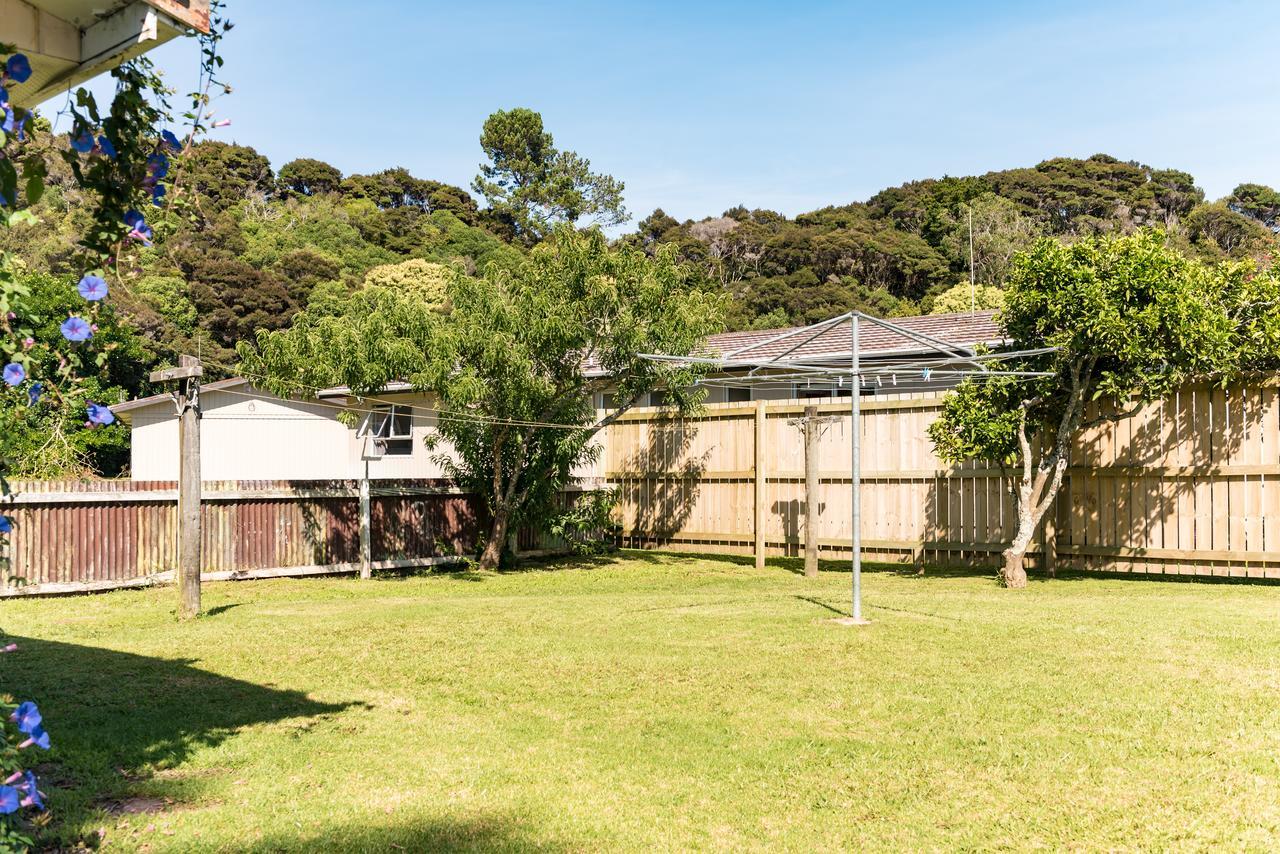 Waitangi Beach Bach 30B Eksteriør bilde